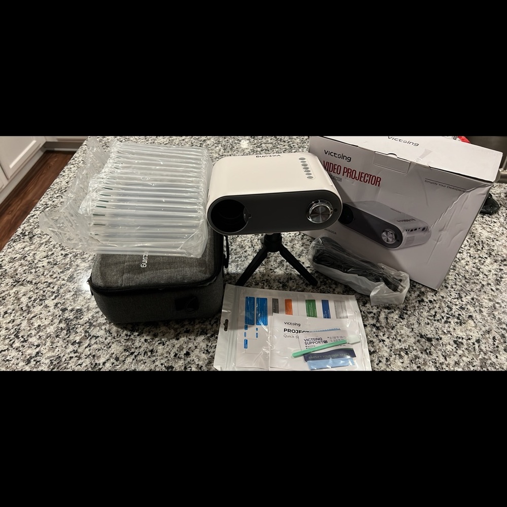 Movie projector brand new